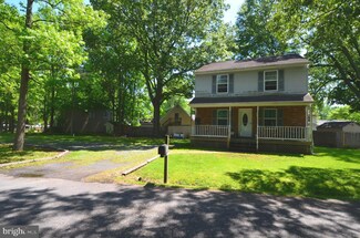1241 Avalon Blvd, Shady Side, MD 20764
