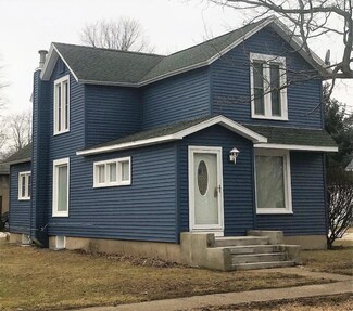 1396 W Lemon Creek Rd, Baroda, MI 49101
