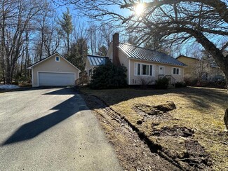 128 Prentiss St, Old Town, ME 04468