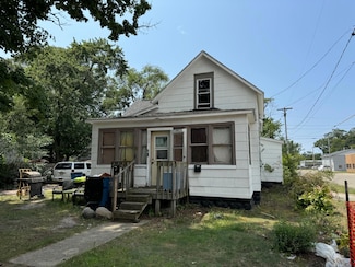 2101 8th St, Muskegon, MI 49444