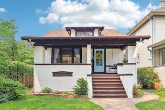 837 Wesley Ave, Oak Park, IL 60304