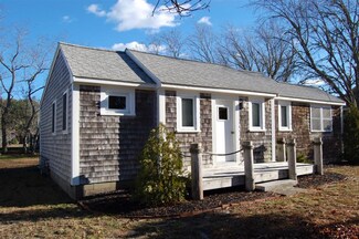 23 Park Dr, West Dennis, MA 02670