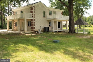 44 Ravenwood Dr, Fredericksburg, VA 22406