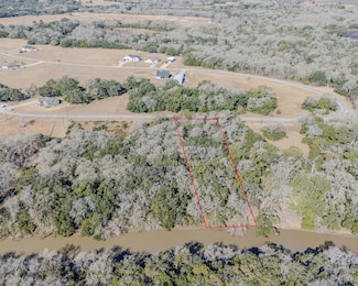 24 River Hollow Way, Blessing, TX 77465