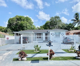 739 NW 112th St, Miami, FL 33168