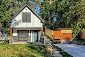 111 S 16th St, Kansas City, KS 66102