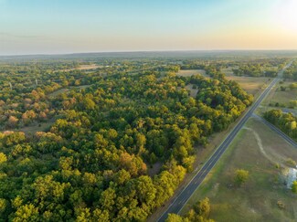 9 Highway 266, Henryetta, OK 74437