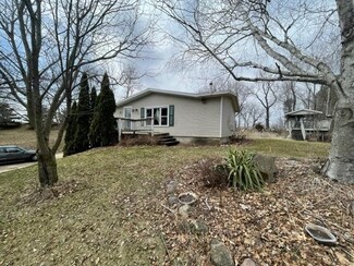 W10690 Lake Dr, Fox Lake, WI 53933