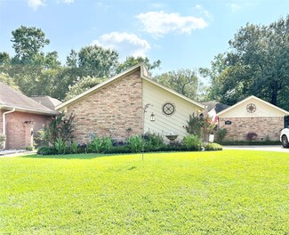 3117 Pebble Beach Ln, Orange, TX 77630