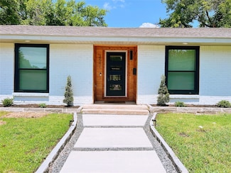 3641 Timberview Rd, Dallas, TX 75229