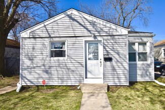 12524 S Bishop St, Calumet Park, IL 60827