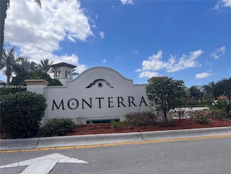 8378 NW 39th Ct, Pembroke Pines, FL 33024