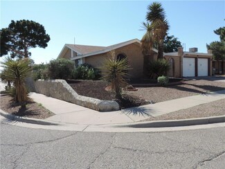 1913 Robert Wynn St, El Paso, TX 79936