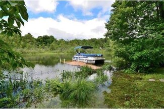 13 Lakeview Dr, Shutesbury, MA 01072