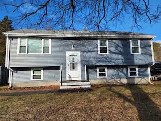 52 Armiston St, Brockton, MA 02302