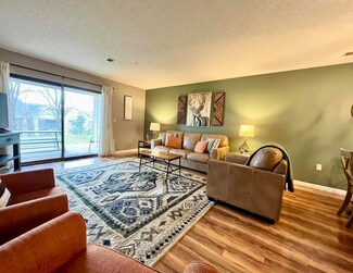 350 S Wildwood Dr Unit 4, Branson, MO 65616