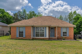 4148 Wandering Ln, Columbus, GA 31907