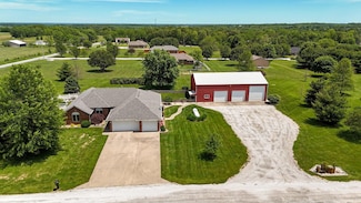 146 Dale Ln, Billings, MO 65610