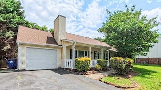 2225 Fosterdale Ln W, Kernersville, NC 27284