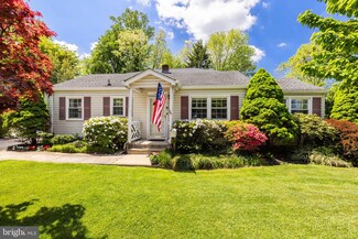 10201 Sager Ave, Fairfax, VA 22030