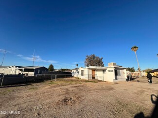 2608 E Oraibi Dr, Phoenix, AZ 85050