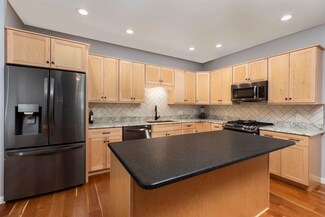 45 Dogwood Cir, Lebanon, NH 03766