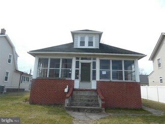 6703 N Point Rd, Sparrows Point, MD 21219