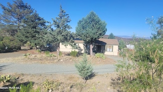 10603 S Cholla Dr, Mayer, AZ 86333