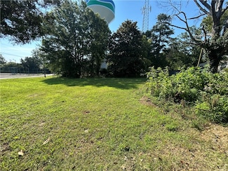 118 Trussell St, Honea Path, SC 29654