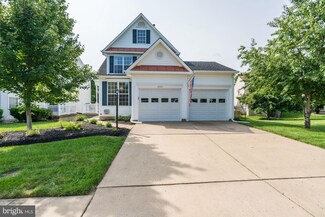 6163 Tamborine Ct, Woodbridge, VA 22193
