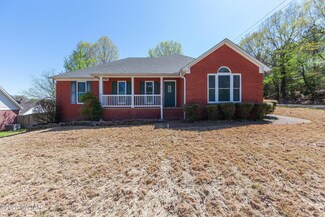 8 Union Fort Dr, Jackson, TN 38305