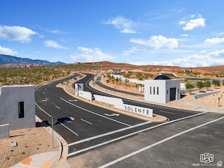 1339 N Lozano Rd Unit 101, Washington, UT 84780