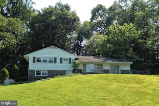 120 Paddock Ln, Media, PA 19063