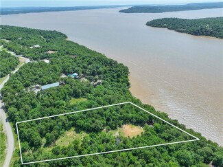 3 Hidden Ridge Rd, Eufaula, OK 74462