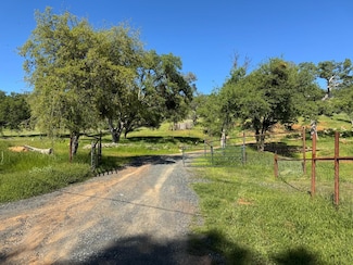 3591 Castillo Way, La Grange, CA 95329