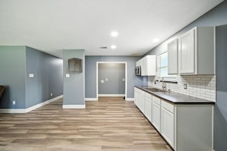 11925 Miller Cir, Conroe, TX 77302
