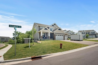 6674 Annabelle Ct, Hamel, MN 55340
