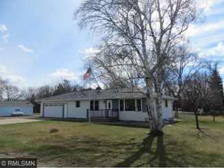8693 7th St, Glencoe, MN 55336