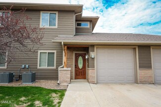 3602 33rd Ave W Unit 14, Williston, ND 58801
