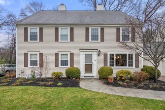 13 Fairway Cir Unit 13, Natick, MA 01760