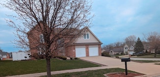 18507 Indie Ct, Hazel Crest, IL 60429