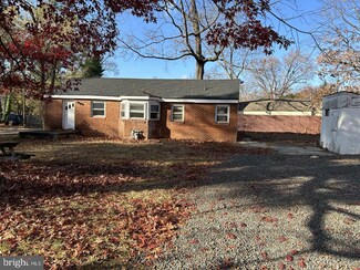 34 Olive St, Browns Mills, NJ 08015