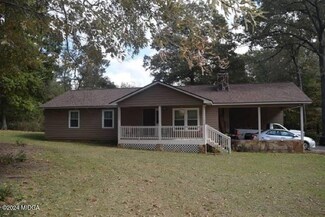 891 Walker Rd, Byron, GA 31008