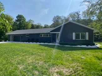 7300 N Gleaner Rd, Freeland, MI 48623