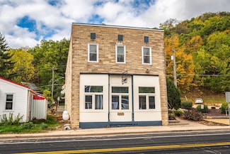314 Main St, de Soto, WI 54624