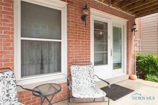 1932 Queenswood Dr Unit U5, Findlay, OH 45840