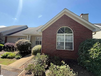 306 Woodruff Park Ln, Simpsonville, SC 29681