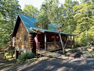 186 Royal Oaks Dr, Daniels, WV 25832