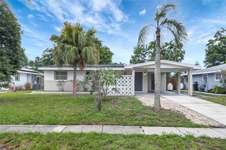 9098 Enchantment Dr, Largo, FL 33773