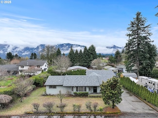 102 Evergreen St, Carson, WA 98610